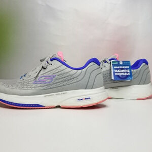 Skechers Women's GO WALK Speed Walker Stardust Shoes Size 9.5  NWT